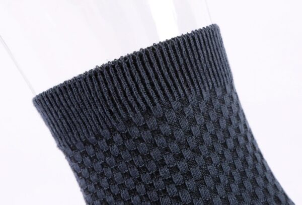 Men's Textured Style Socks 10 Pairs Set - Image 7